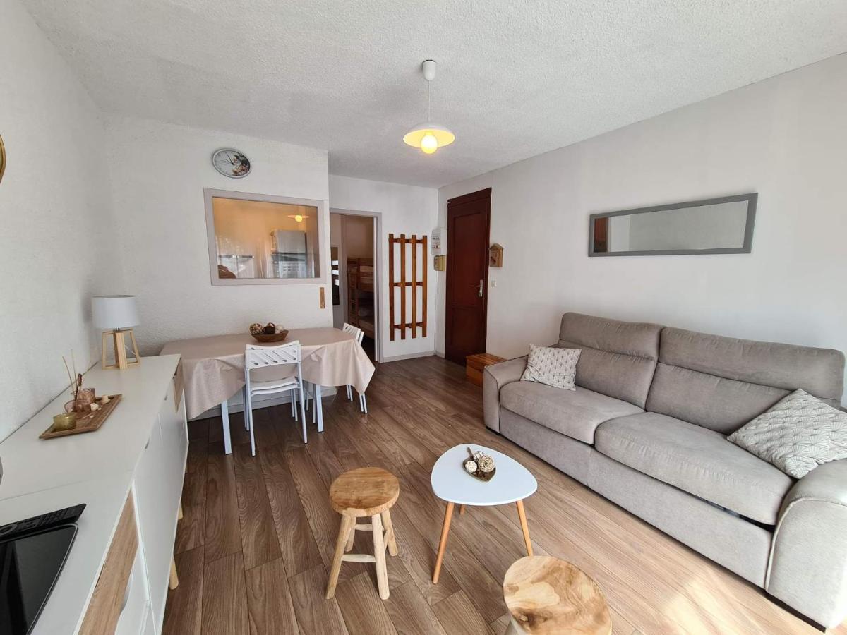 Appartement Котеретс Екстер'єр фото