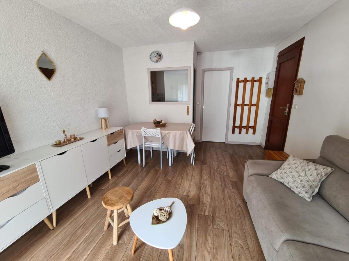 Appartement Котеретс Екстер'єр фото